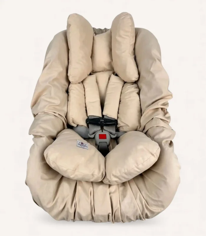 Bej puset seti – puset kılıfı, kemer kılıfı ve elyaf dolgulu puset minderi ile tam set görünümü.