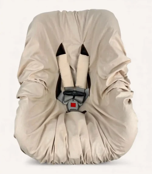 Bej rengi puset kılıfı ve uyumlu kemer kılıfı seti – %100 pamuk üst yüzeyli, kişiselleştirilebilir bebek puset kılıfı.