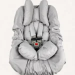 Gri puset kılıfı, puset minderi ve kemer kılıfından oluşan setin ürün görseli.