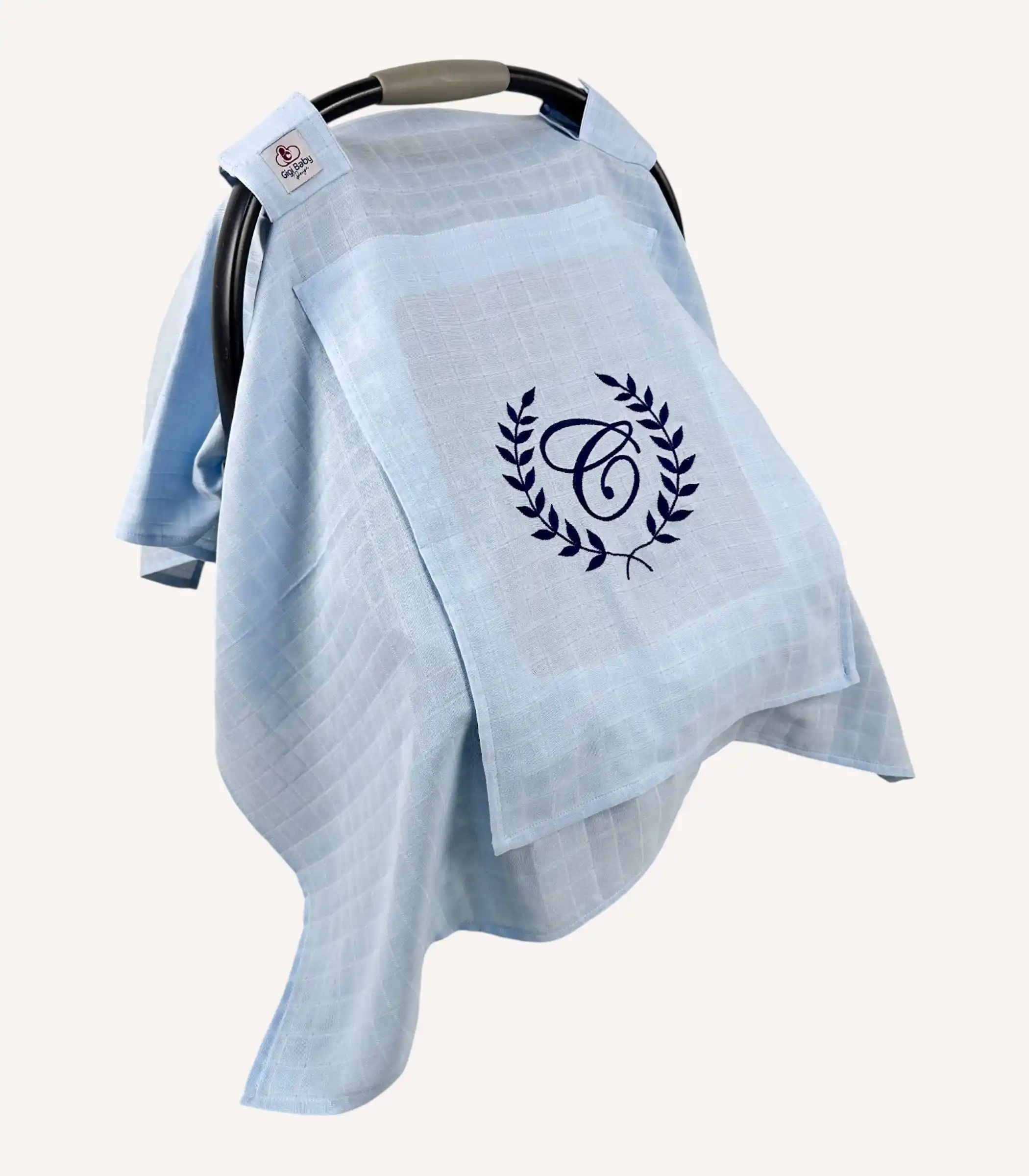 bebek-mavisi-tek-kat-muslin-kapakli-puset-ortusu Bebek mavisi tek kat müslin kumaştan, fırfırsız, kapaklı ve tül pencereli, kişiselleştirilebilir puset örtüsü.