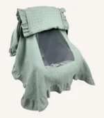 Haki tek kat müslin kumaştan, kapaklı ve kapak kenarları fırfırlı, tül pencereli, kişiselleştirilebilir puset örtüsü.