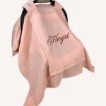 Pudra tek kat müslin kumaştan, fırfırsız, kapaklı ve tül pencereli, kişiselleştirilebilir puset örtüsü.