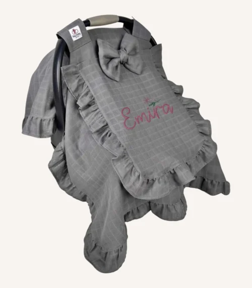 Antrasit tek kat müslin kumaştan, kenarları ve kapak bölümü fırfırlı puset örtüsü.