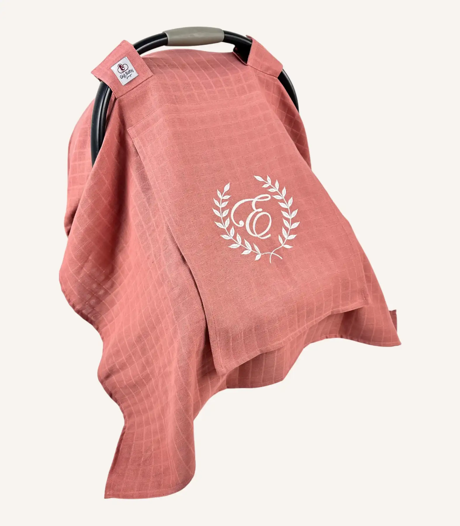 gul-kurusu-tek-kat-muslin-kapakli-puset-ortusu Gül kurusu tek kat müslin kumaştan, sade kapaklı ve tül pencereli puset örtüsü.