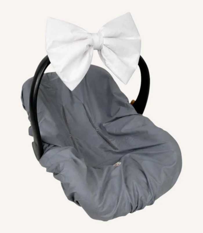 Beyaz pamuk poplin kumaştan, elyaf dolgulu, cırtlı veya broşlu takılabilen dekoratif fiyonk aksesuar