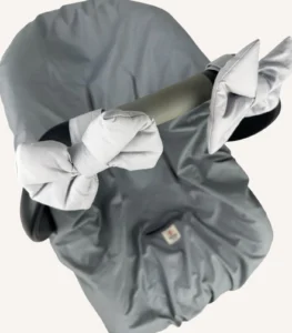 Gri renkte, pamuk poplin kumaştan, cırtlı veya broşlu takılabilen iki adet mini fiyonk aksesuar seti