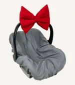 Kırmızı pamuk poplin kumaştan, elyaf dolgulu, cırtlı veya broşlu takılabilen dekoratif fiyonk aksesuar