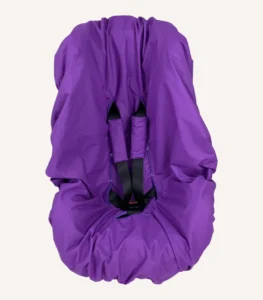 Mor pamuk yüzeyli, alezli veya alezsiz seçenekli, çıtçıt kemer geçişli ve cırtlı kemer kılıflı çocuk oto koltuğu kılıfı