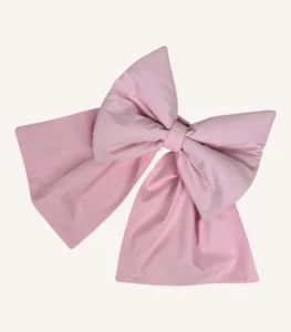 Pembe pamuk poplin kumaştan, elyaf dolgulu, cırtlı veya broşlu takılabilen dekoratif fiyonk aksesuar