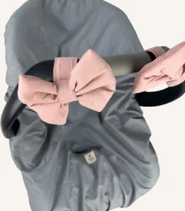 Pudra renkte, pamuk poplin kumaştan, cırtlı veya broşlu takılabilen iki adet mini fiyonk aksesuar seti