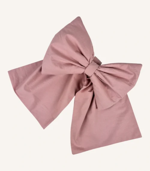 Pudra pamuk poplin kumaştan, elyaf dolgulu, cırtlı veya broşlu takılabilen dekoratif fiyonk aksesuar