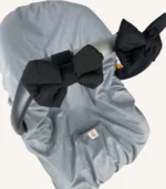 Siyah renkte, pamuk poplin kumaştan, cırtlı veya broşlu takılabilen iki adet mini fiyonk aksesuar seti