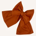 Tarçın pamuk poplin kumaştan, elyaf dolgulu, cırtlı veya broşlu takılabilen dekoratif fiyonk aksesuar