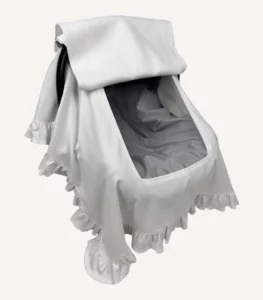 Ekru organik pamuk interlok, fırfır kenarları kroşe detaylı sade puset örtüsü