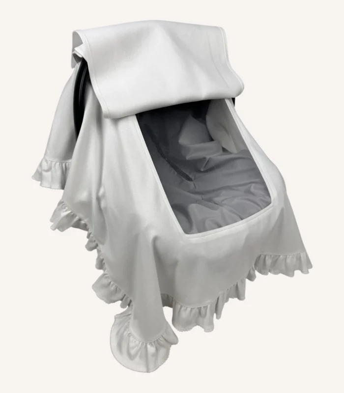 Ekru organik pamuk interlok, fırfır kenarları kroşe detaylı sade puset örtüsü