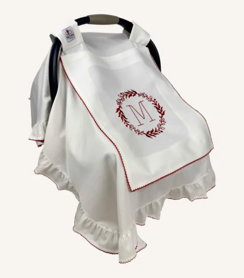 Ekru pamuk saten, kroşe detaylı, fırfırlı zarif kapaklı puset örtüsü