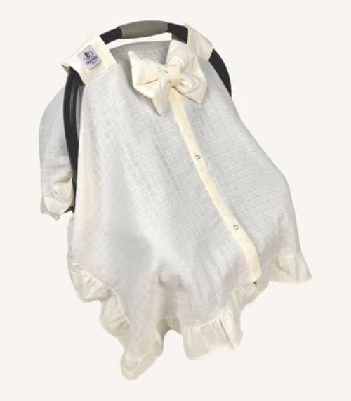 Krem müslin puset örtüsü, mini fiyonklu, ortadan yırtmaçlı çıtçıtlı model, akfil fırfırlı, tek kat hafif yazlık bebek puset örtüsü