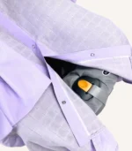 Lila müslin puset örtüsü, tek kat, büyük fiyonklu, ortadan yırtmaçlı çıtçıtlı model, akfil fırfırlı, hafif yazlık bebek puset örtüsü