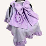 Lila örgü pike puset örtüsü, fiyonklu, ortadan yırtmaçlı çıtçıtlı model, fırfırlı kenarlı, %100 pamuk bebek puset örtüsü